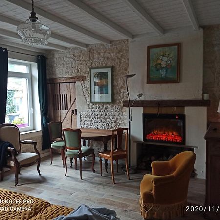 Chez Marek Et Urszula Bed and Breakfast Le Langon Εξωτερικό φωτογραφία