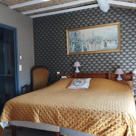 Chez Marek Et Urszula Bed and Breakfast Le Langon Εξωτερικό φωτογραφία