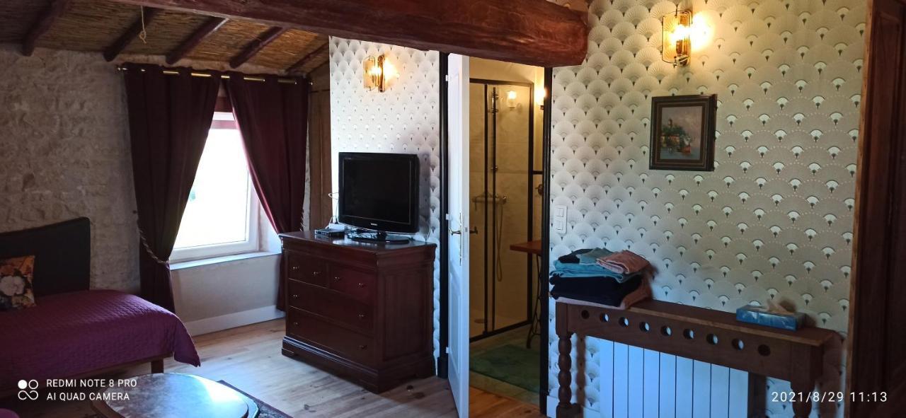 Chez Marek Et Urszula Bed and Breakfast Le Langon Εξωτερικό φωτογραφία