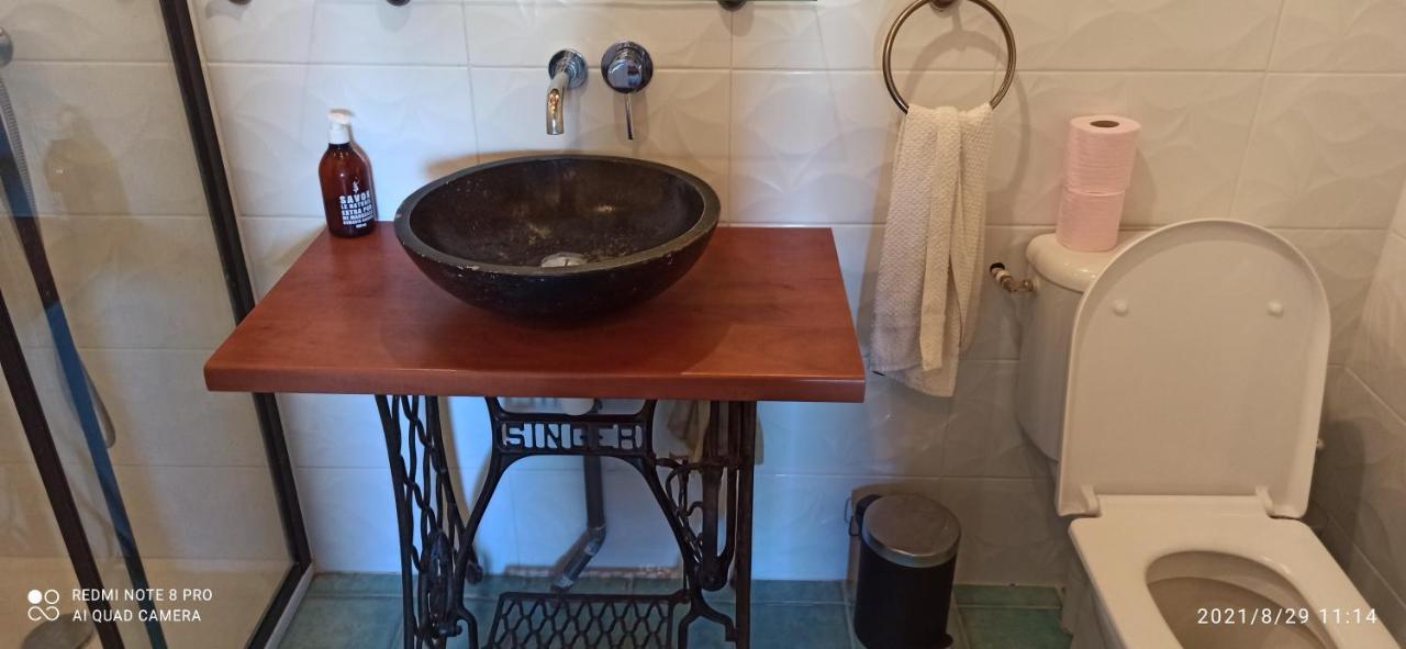 Chez Marek Et Urszula Bed and Breakfast Le Langon Εξωτερικό φωτογραφία