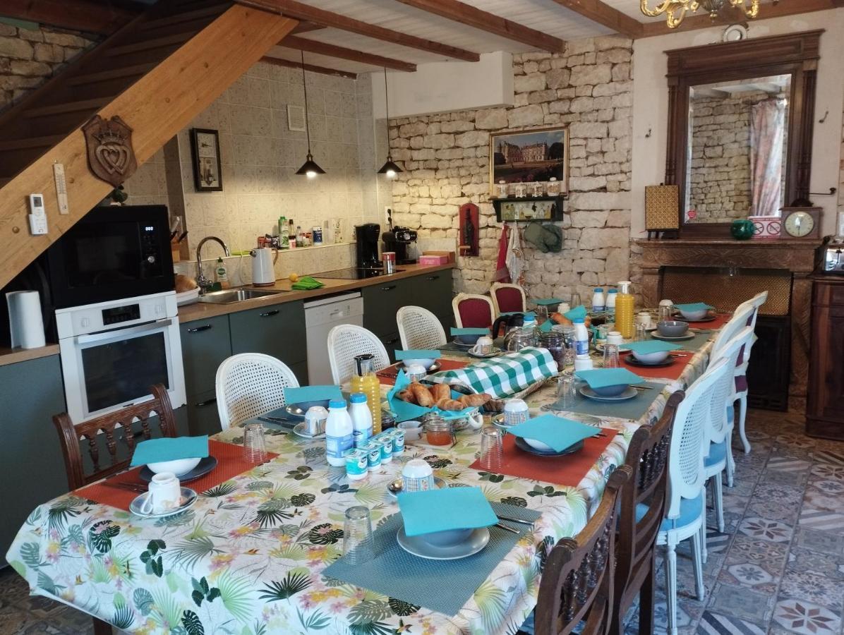 Chez Marek Et Urszula Bed and Breakfast Le Langon Εξωτερικό φωτογραφία